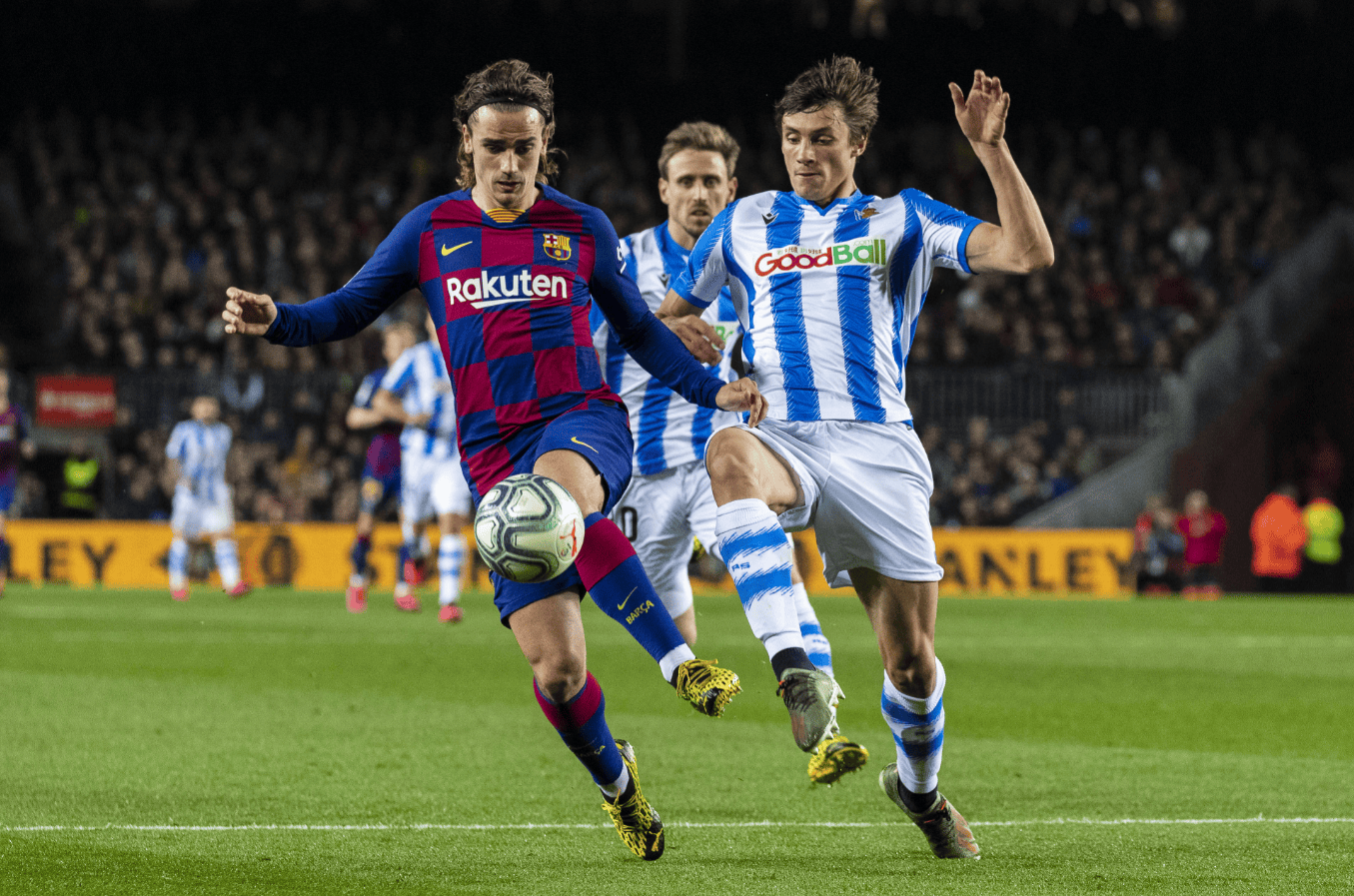 关于这也行？拜仁慕尼黑国际比赛日再遭质疑比利亚雷亚尔回应争议备战德国杯，国际米兰状态回暖备战足总杯的信息